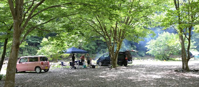 道志川 新戸キャンプ場